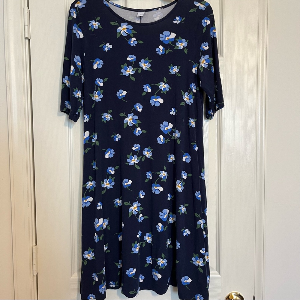 Old Navy half sleeve floral swing dress